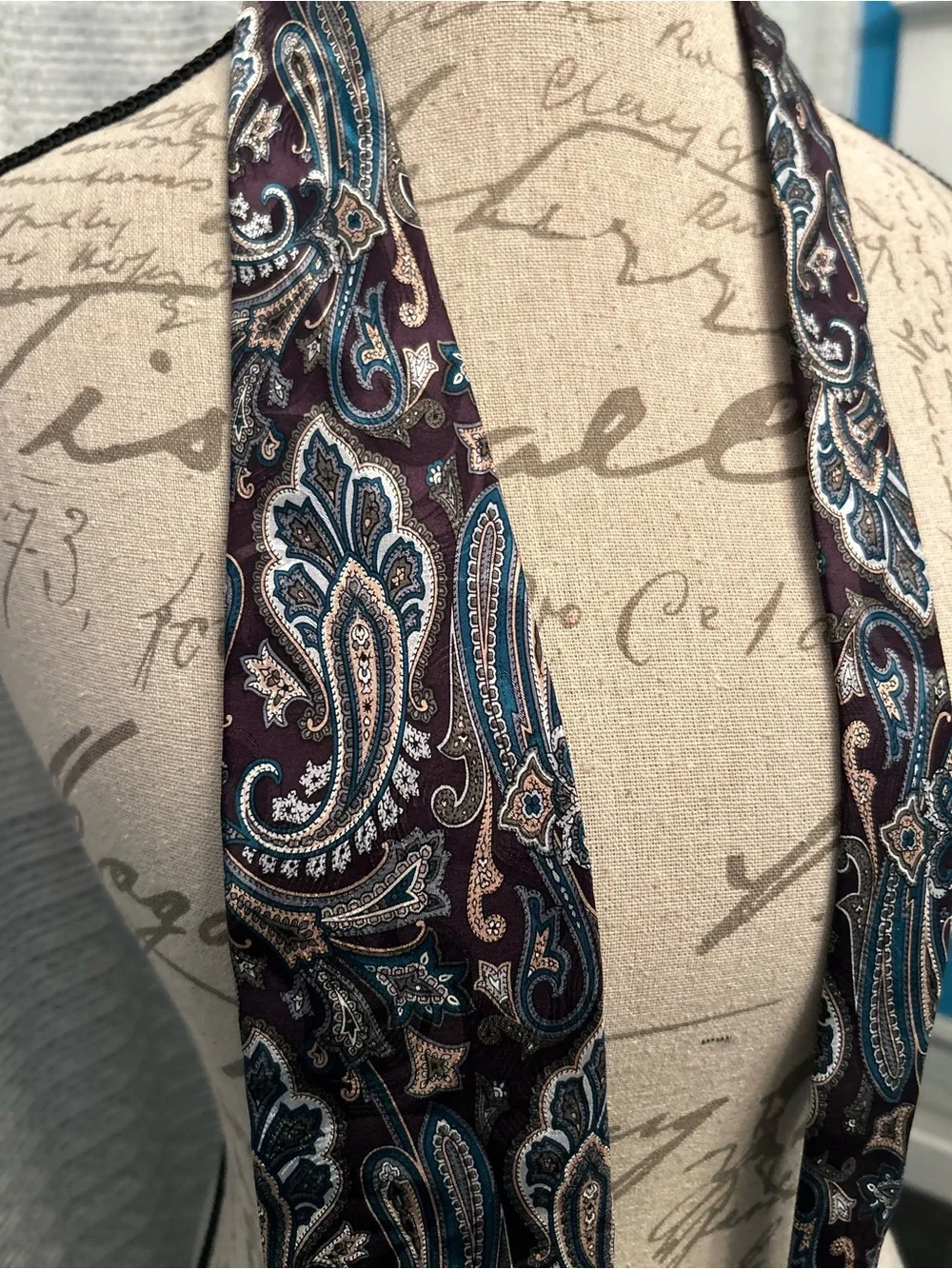 Oscar de la Renta Vintage Brown & Teal Paisley Skinny Scarf Tie